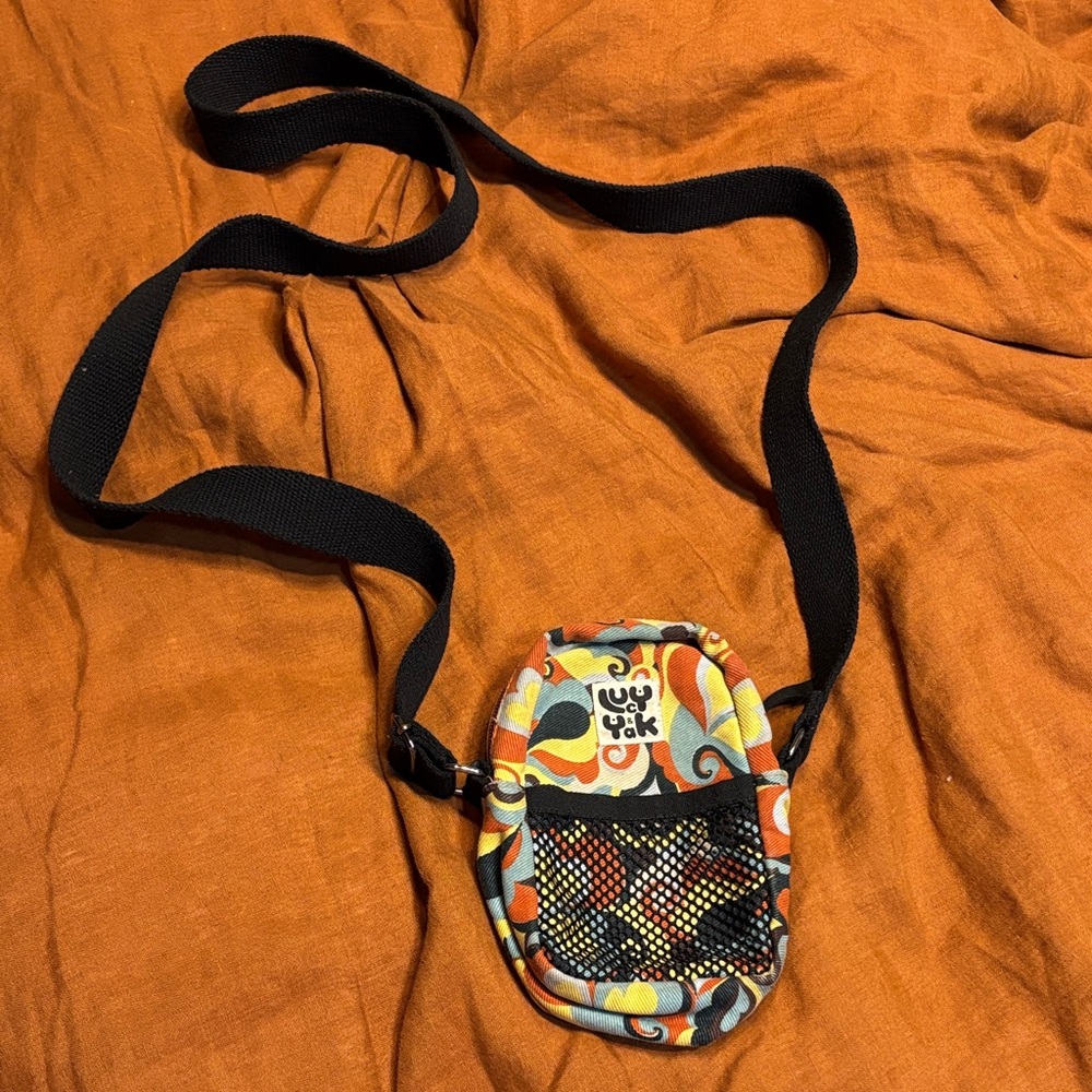 Lucy & Yak Extra-long Strap Crossbody Bag